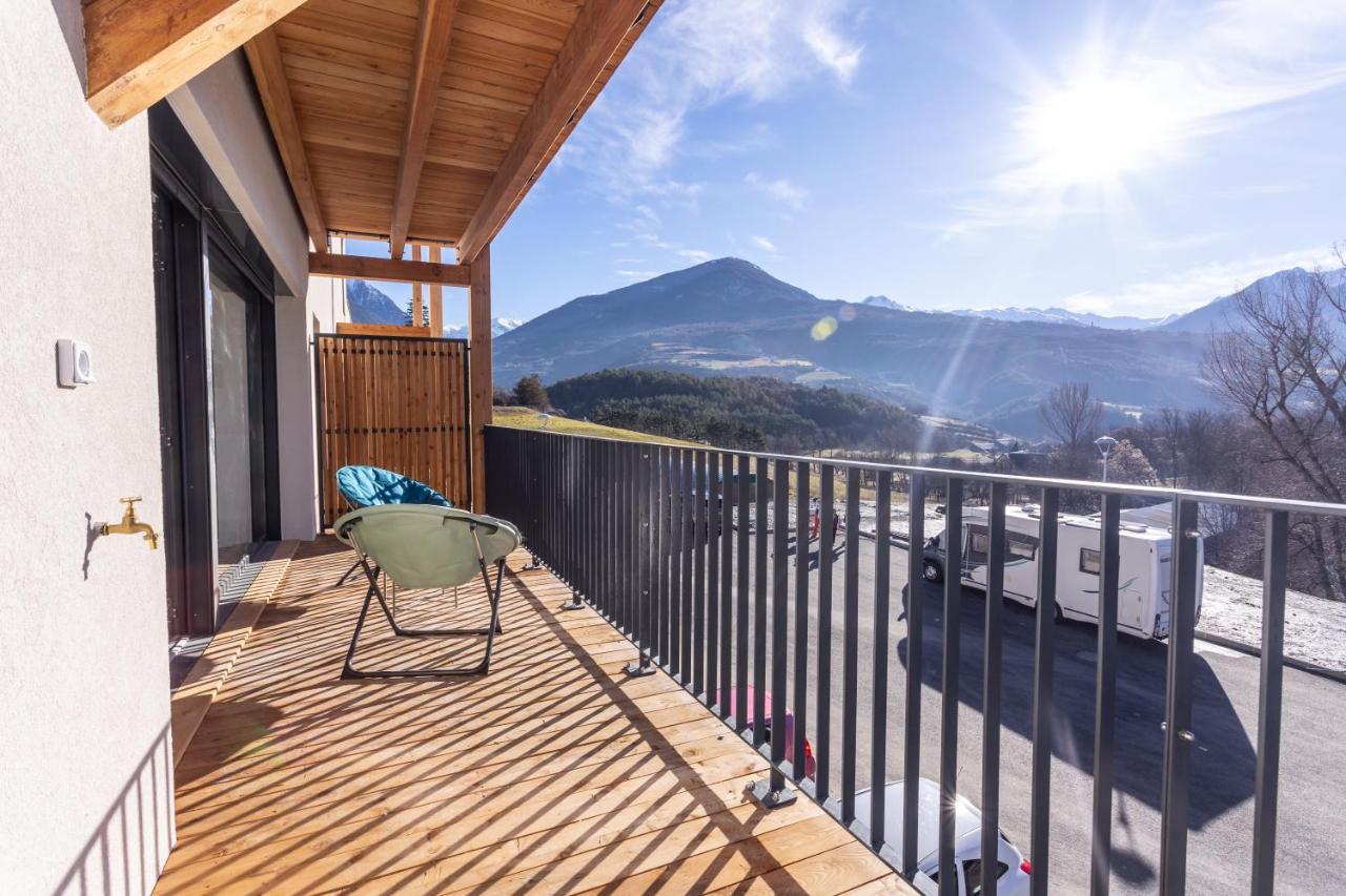 Au Calme Des Sommets - Vue Montagne Lejlighed Embrun Eksteriør billede